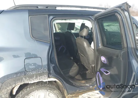 2022 Jeep Renegade Limited 4X4 z USA, uszkodzony, nr VIN ZACNJDD17NPN72534